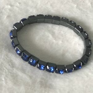 Cobalt blue bracelet 🌸 Free if bundled!